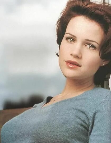 Карла гуджино фото в купальнике Pin on They've got the look