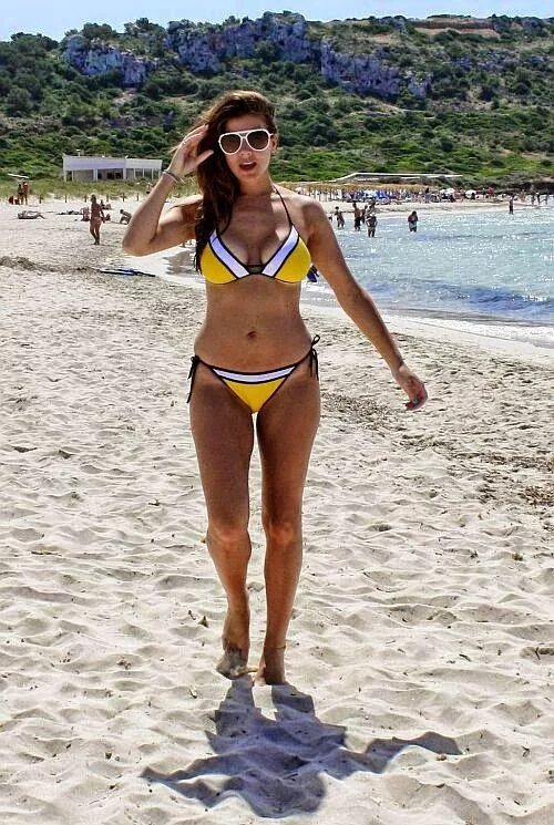 Карла гуджино фото в купальнике Imogen Thomas catches some rays in a White Bikini with Yoga at Spain (With image