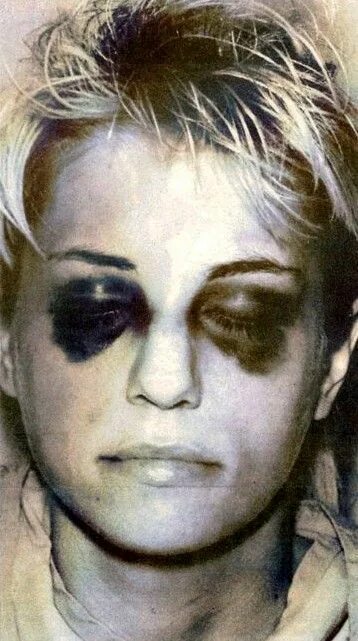 Карла хомолка фото Pin on Paul Bernardo and Karla Homolka sick Killer Couple