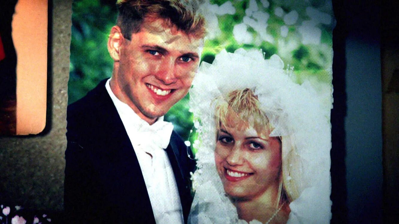 Карла хомолка и пол фото Paul Bernardo 2019 / Karla Homolka Pictures - Karla Homolka Photo Gallery - 2019