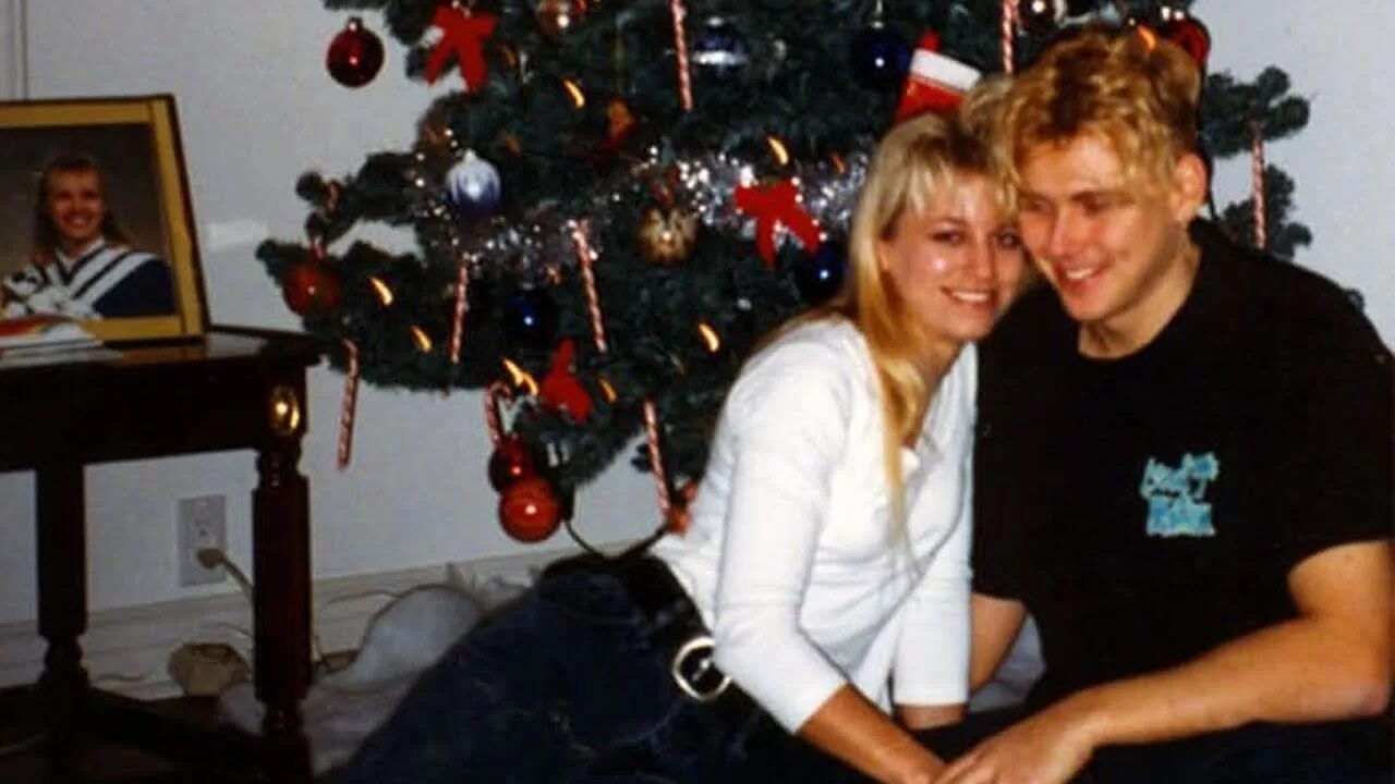 Карла хомолка сейчас фото Karla Homolka Case: 10 Most Chilling Photos Ever Taken - YouTube