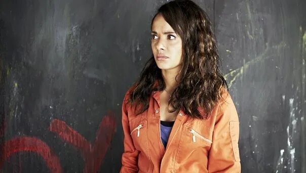 Карла кром фото The star of "Scum" got a role in the series "Walking Dead" We'll see her in Seas