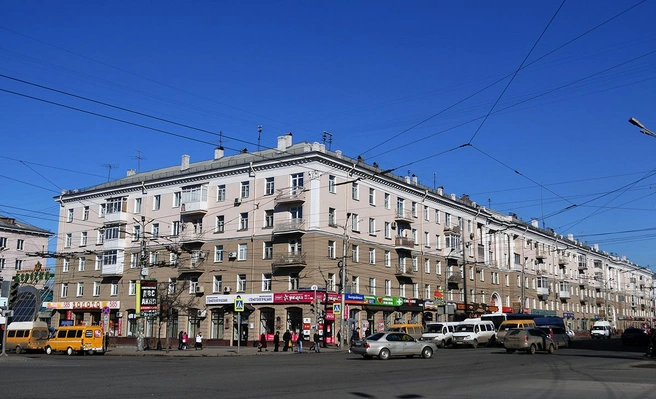 Карла маркса 10 фото Сколько стоят квартиры в сталинских домах в Омске по состоянию на сентябрь 2021 