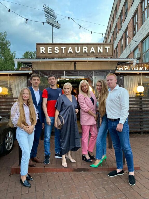 Карла маркса 12 ульяновск фото Permanently closed: Matreshki, restaurant, Ulyanovsk, Karla Marksa Street, 12к3 