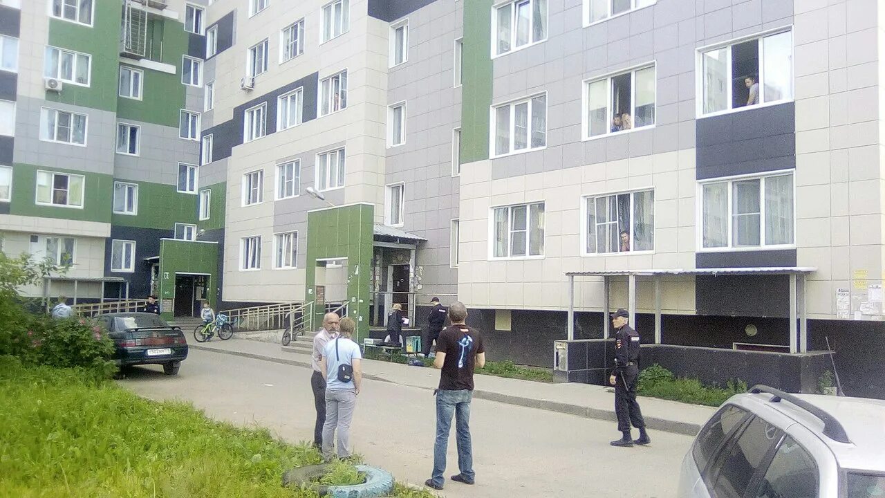 Карла маркса 121 фото В Вологде женщина выпала с седьмого этажа и разбилась (ФОТО)