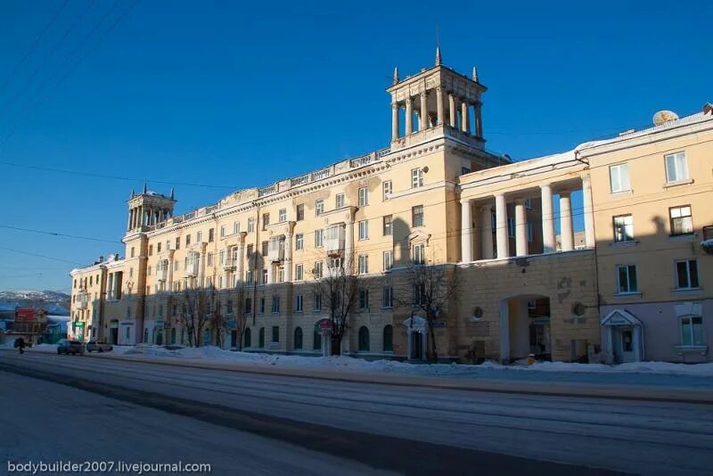 Карла маркса златоуст фото Ответы Mail.ru: Ретро-строение с фасадной колоннадой-где-чем значимо?