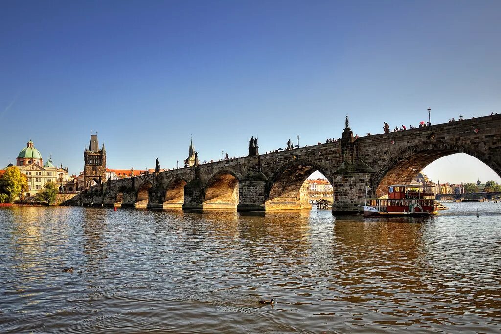 Карлов мост в праге фото Достопримечательности Праги. Топ-10