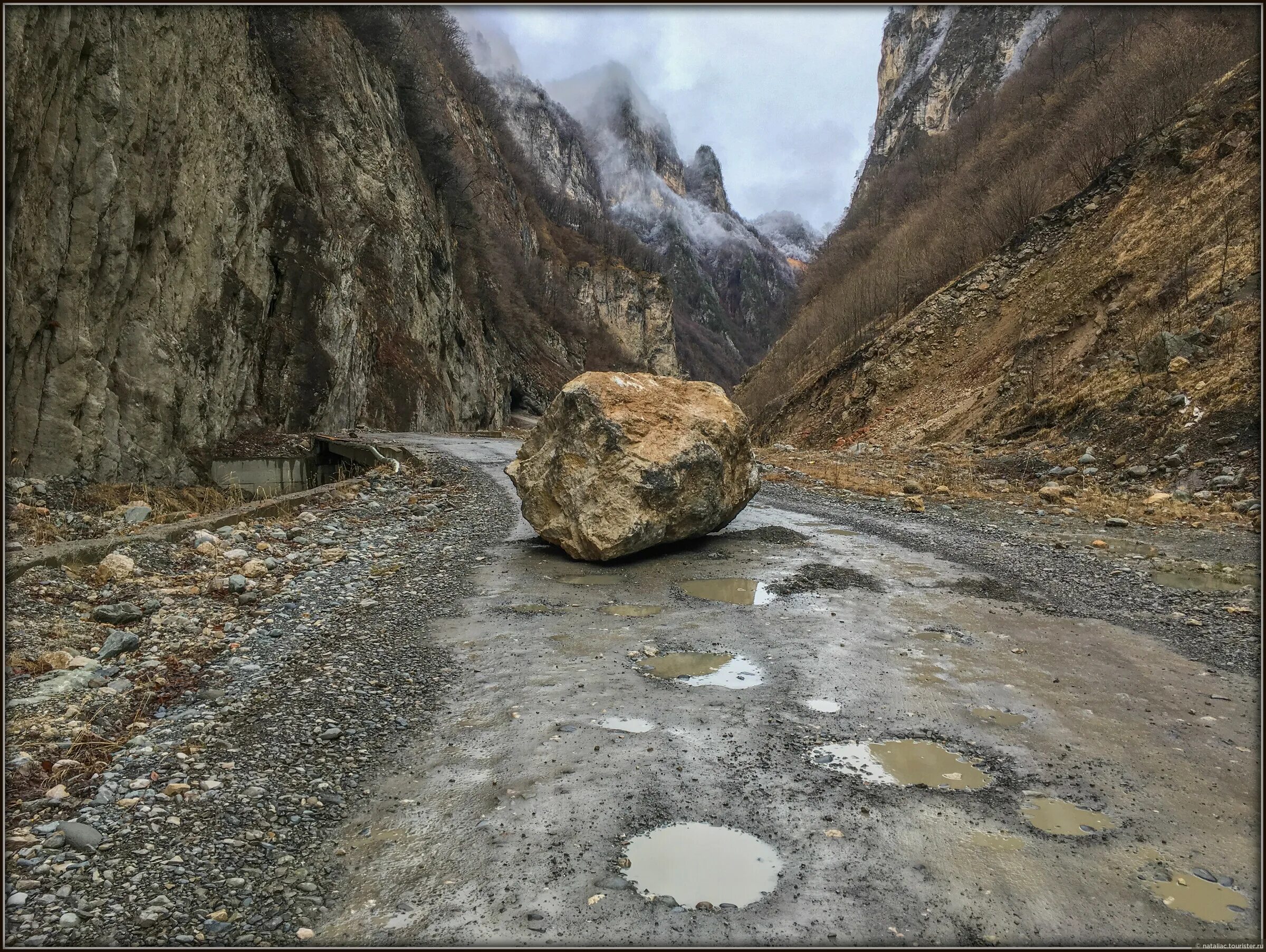 Кармадонские ворота фото Один день в горах Северной Осетии." - фотоальбом пользователя NataliaC на Турист