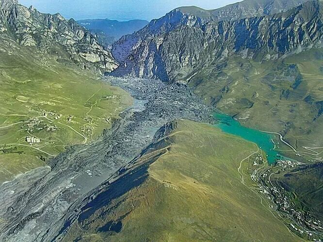 Кармадонское ущелье фото до и после Респулика Северания Осетия-Алания. Невероятно красивые и загадочные места Законс
