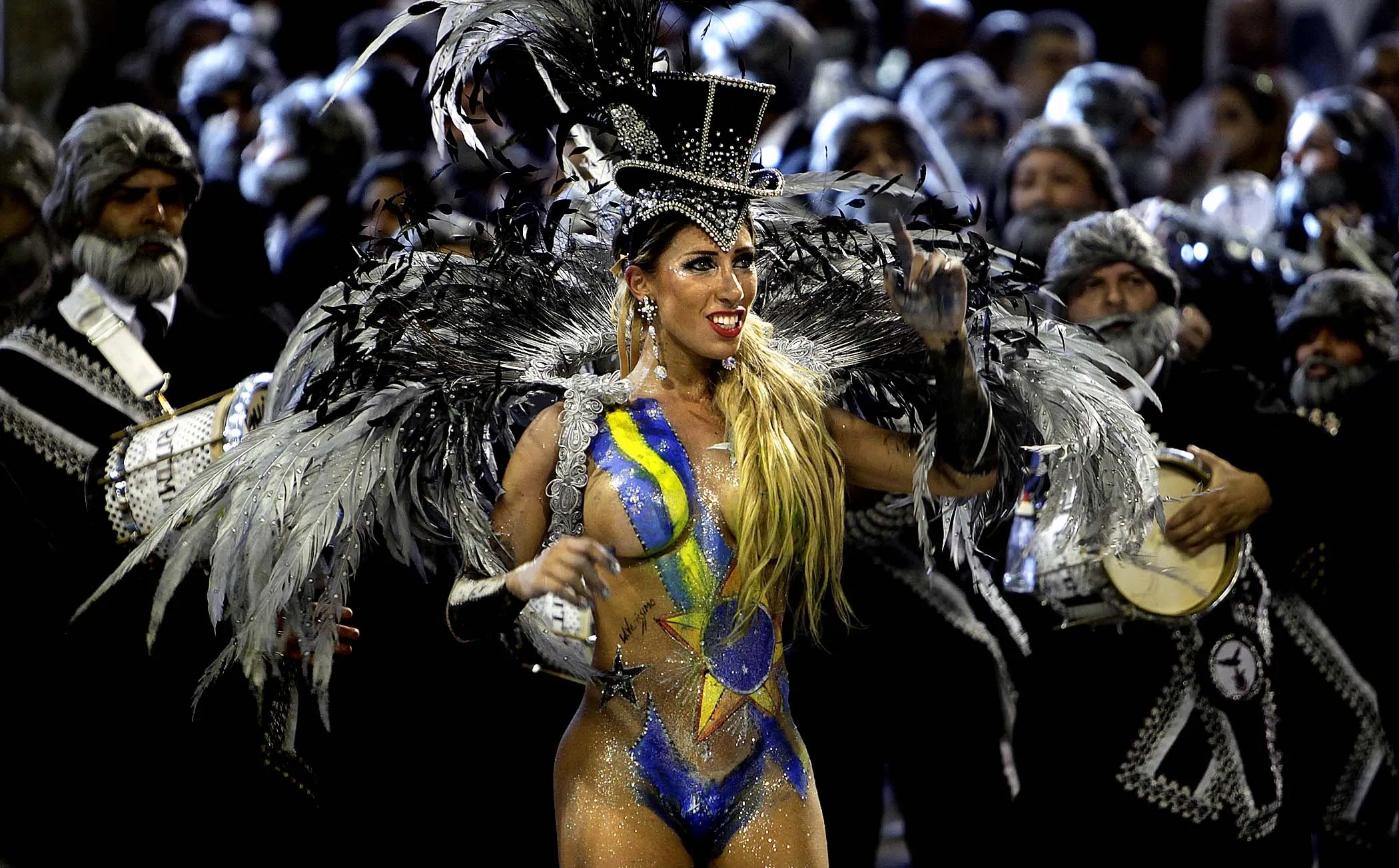 Карнавал 18 фото Carnival girls