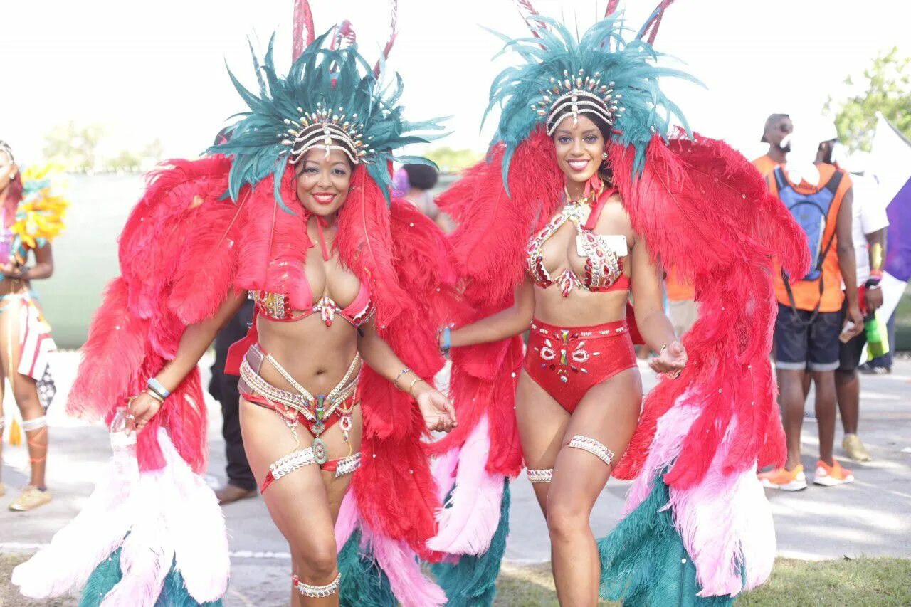 Карнавал горячие фото в купальнике 7 Things You Didn't Know About Miami Carnival Caribbean carnival, Florida festiv