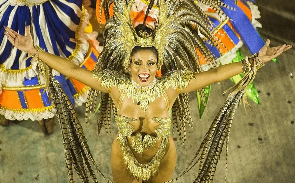 Карнавал горячие фото видео Rio Carnival 2013 photos: 'The greatest show on Earth' reaches its climax Daily 