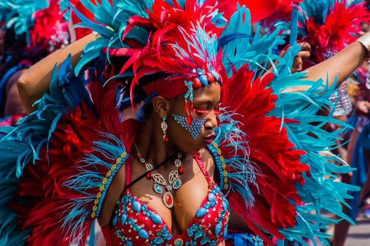 Карнавал и стоун фото Tell Dem We Reach! A First-Timer’s Guide to Caribana, Toronto's Caribbean Carniv