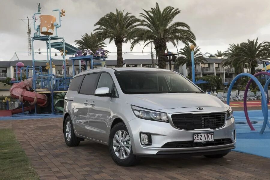 Карнавал машина как выглядит Kia Carnival 2015 года выпуска для рынка Австралии и Океании. Фото 7. VERcity