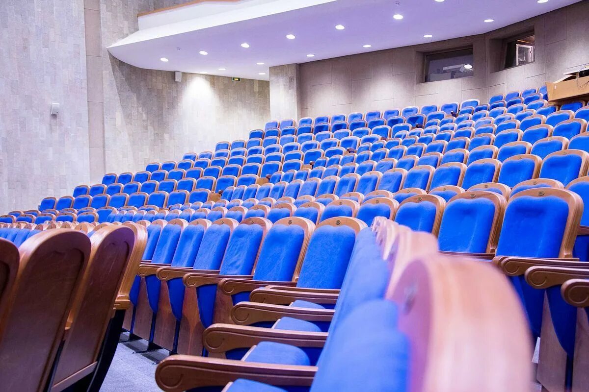 Карнавал невский просп 39д фото Театрально-концертный комплекс "Карнавал"