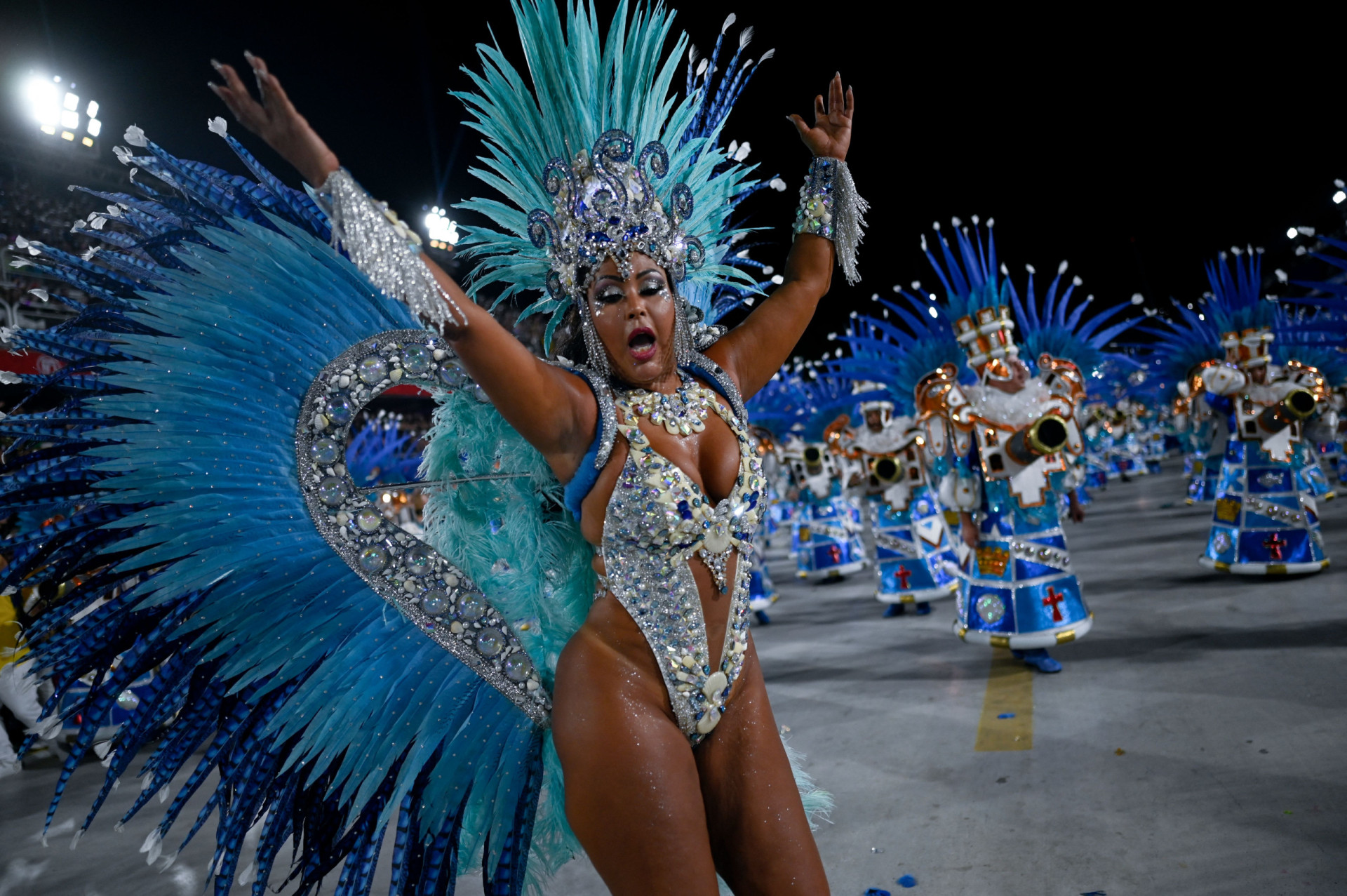 Карнавал новые фото 2024 Cor, calor e muito samba. As imagens do Carnaval no Rio de Janeiro