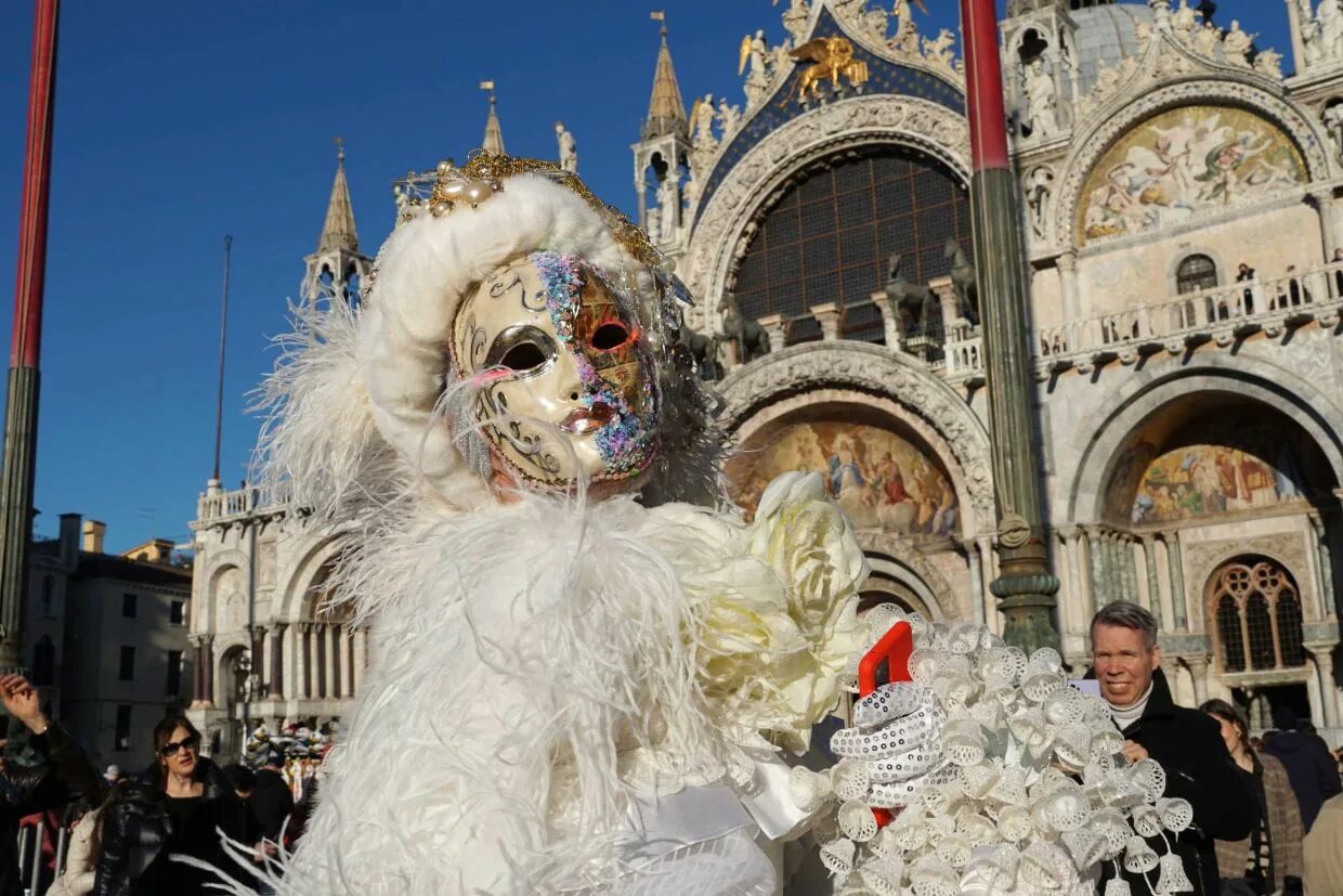 Карнавал в венеции фото Magia do Carnaval regressou às ruas de Veneza