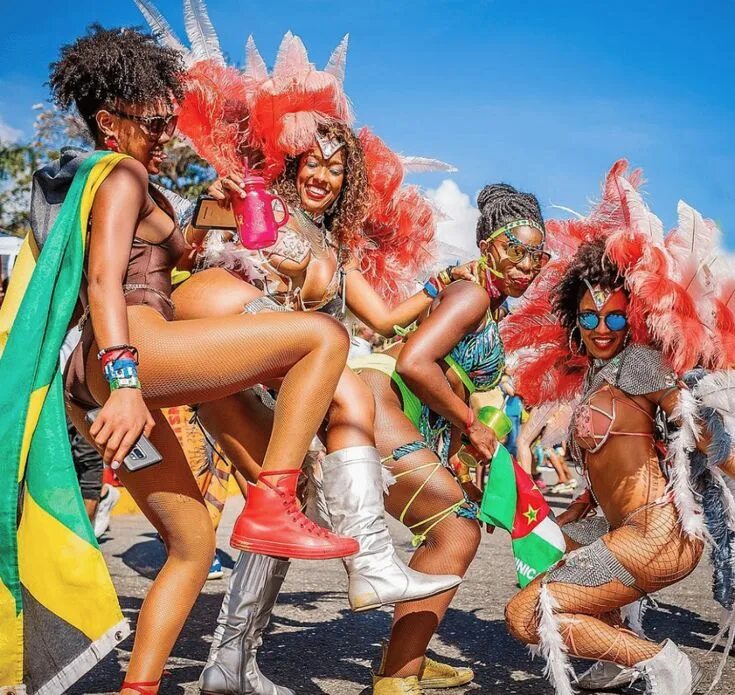 Карнавал жаркие фото Welcome to Soca Kingdom! A First Timer's Guide to Trinidad Carnival Essence Trin