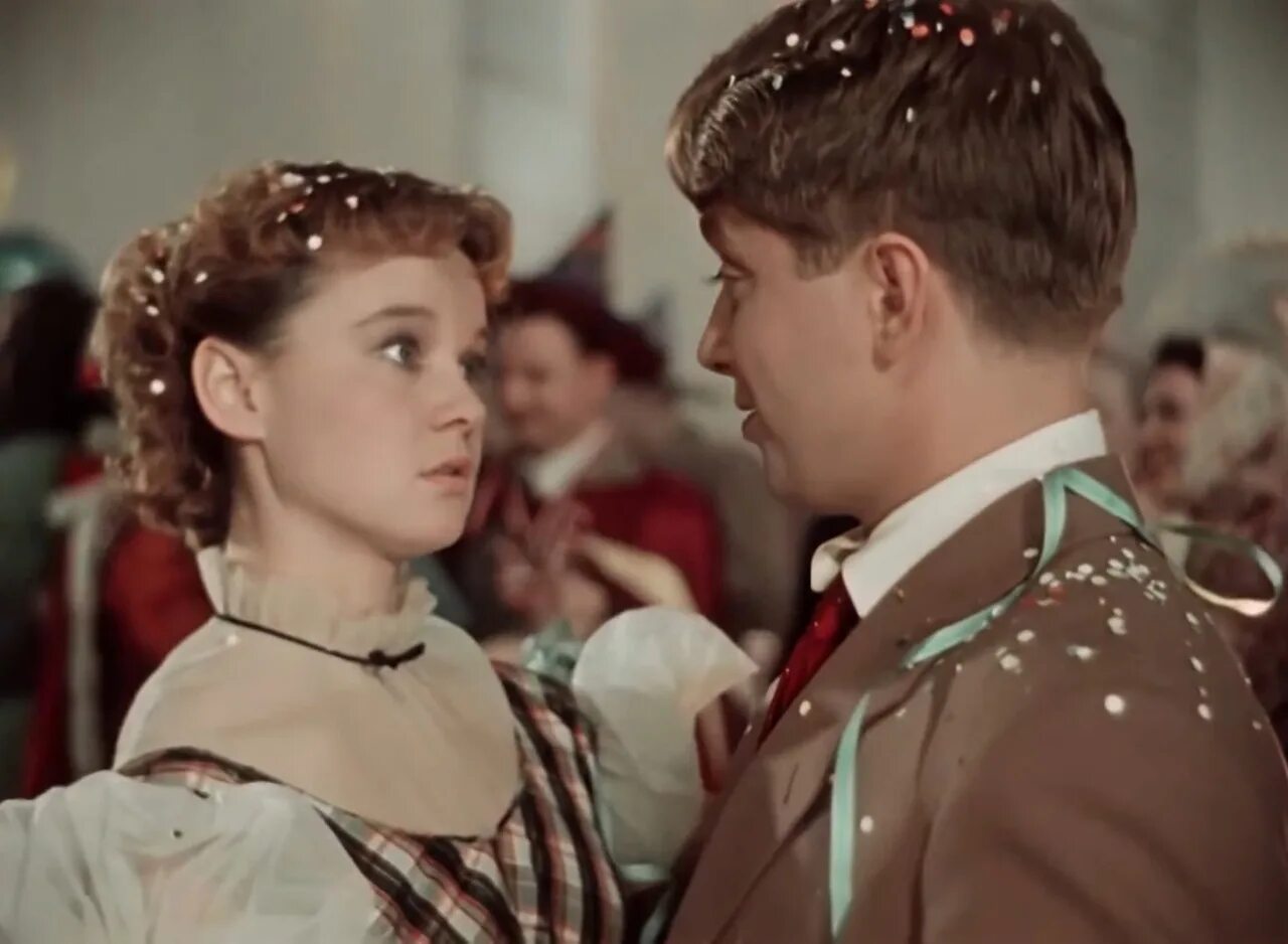 Карнавальная ночь фильм 1956 фото Carnival Night, 1956 2022 маковое поле VK