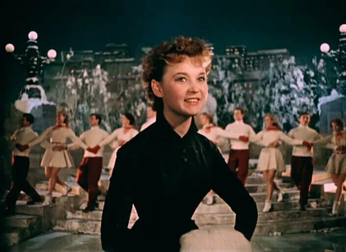 Карнавальная ночь фото Кадры и фото из фильма Карнавальная ночь, 1956 на портале Киноафиша