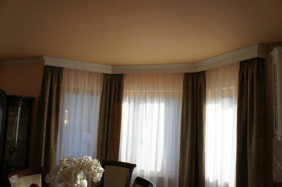 Карниз для зала фото Zdjęcie nr 4 w galerii Wchodzimy oknem i jest pięknie - Deccoria.pl Home decor, 