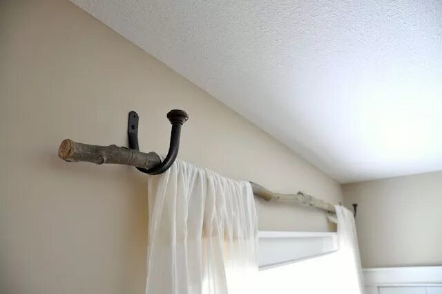 Карниз из пвх трубы своими руками фото twig curtain rods - Google Search Diy curtain rods, Diy curtains, Wood curtain r