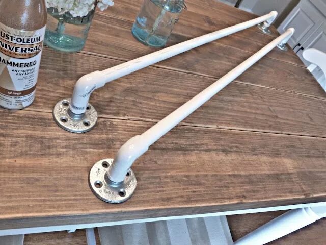 Карниз из пвх трубы своими руками фото Back/Side Porch Ideas For Summer and An Industrial Pipe Curtain Rod How To Diy c