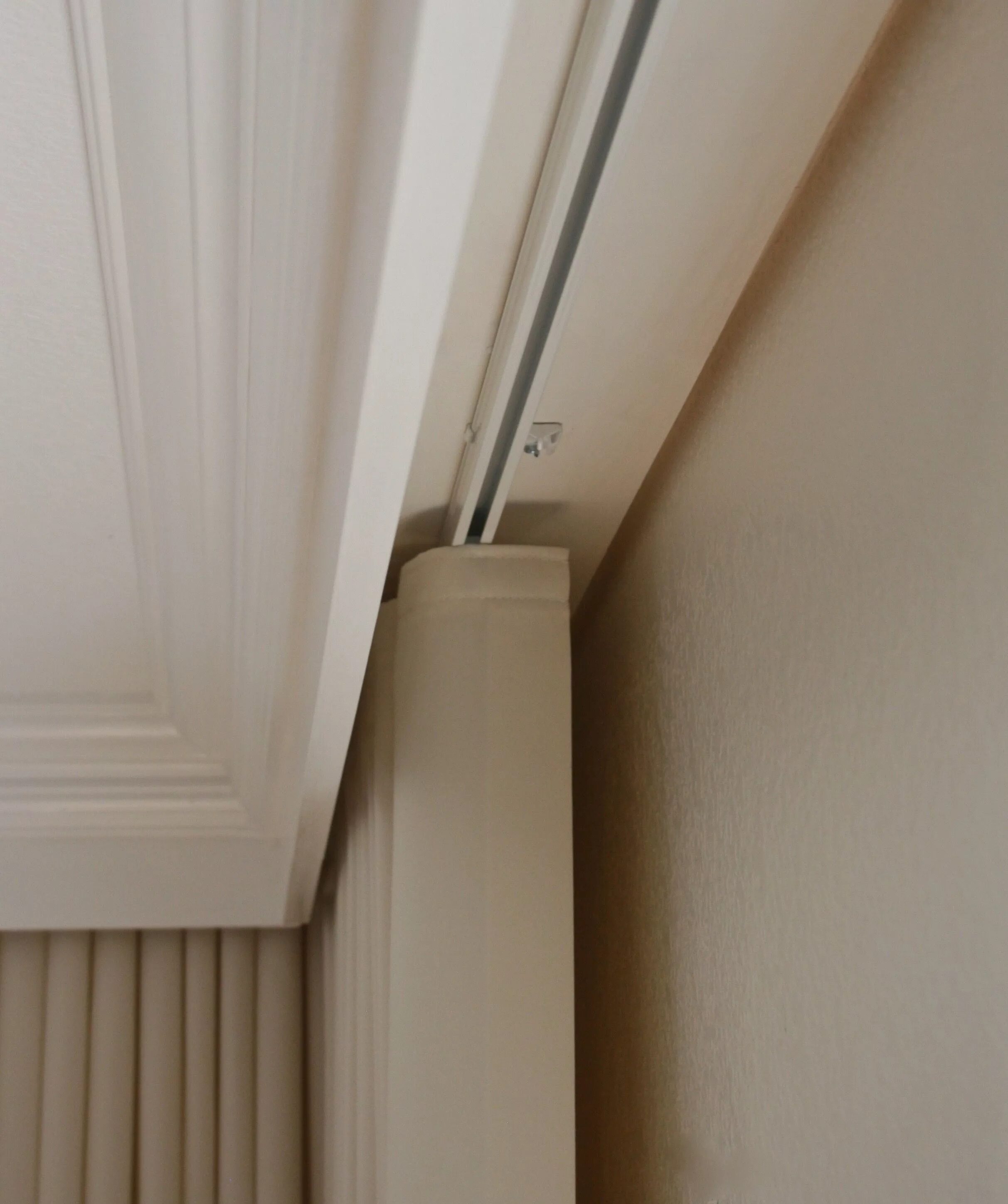 Карниз скрытого монтажа под натяжной потолок фото Pin by Finishing Touches/Sheri Stouff on Ripplefold Drapes False ceiling design,