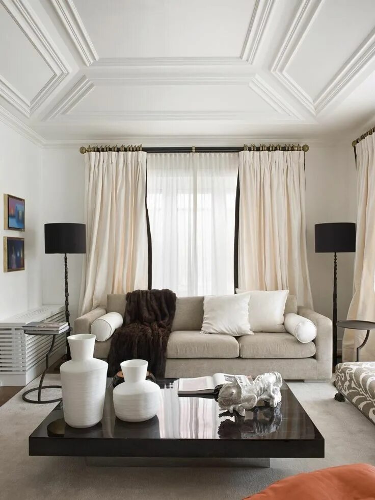 Карниз в интерьере фото гостиной Its Wonderful SAARANHA&VASCONCELOS Interior inspiration, White walls, Walled cou