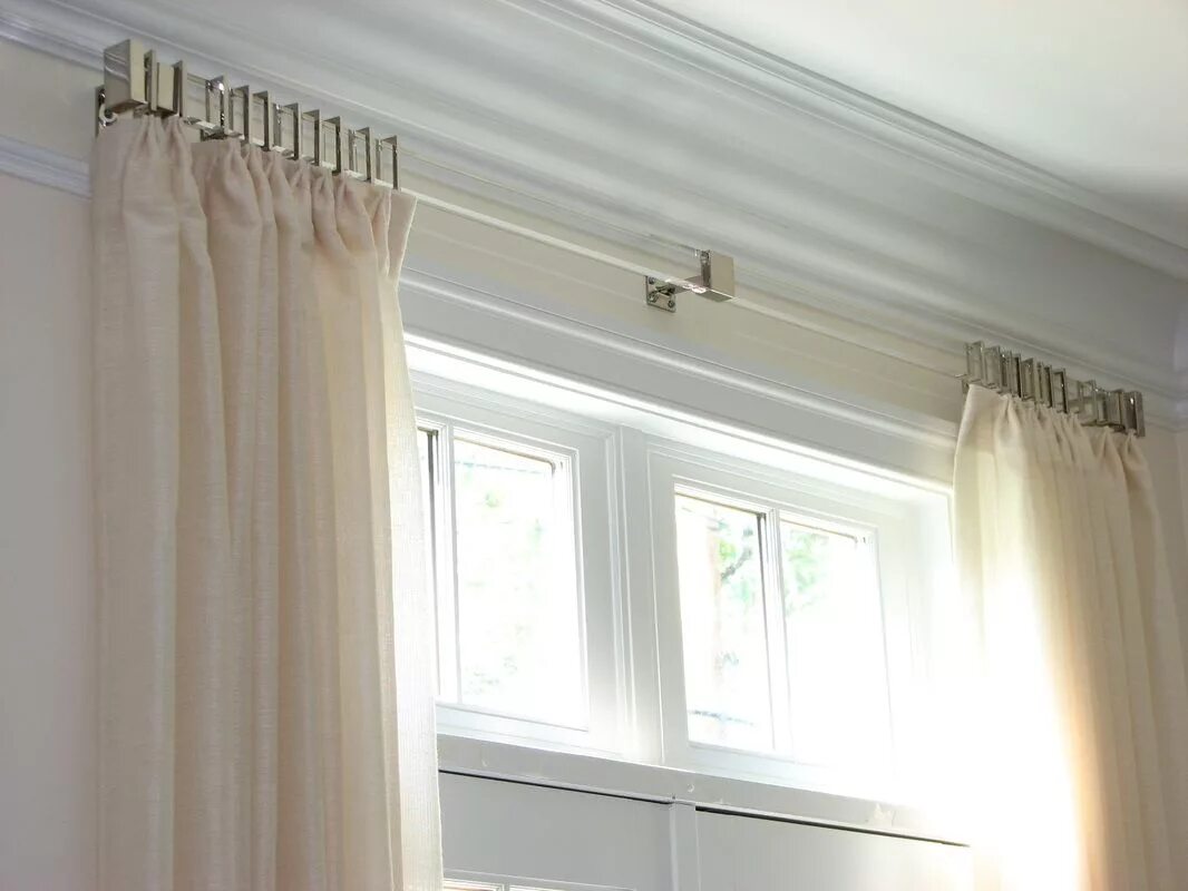 Карнизы на окна для штор фото Portfolio - Gretchen Everett Hardware and Home Curtains, Diy bay window curtains