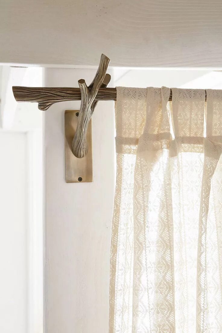 Карнизы своими руками фото 4040 Locust Branch Curtain Rod Forest bedroom, Branch curtain rods, Rustic curta