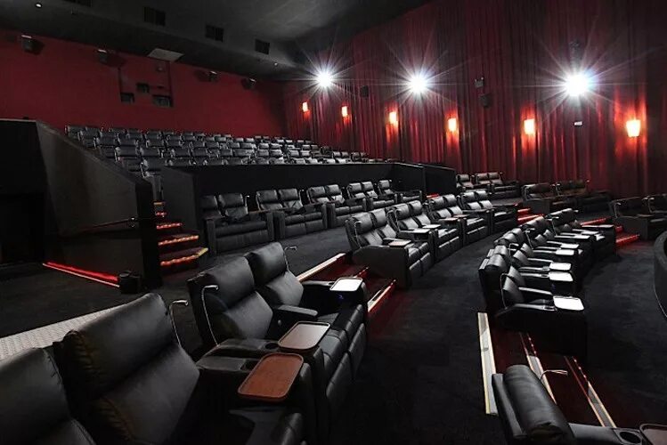 Каро фото залов Кресло для VIP залов кинотеатров Verona Zero Wall - компания "FERCO SEATING"