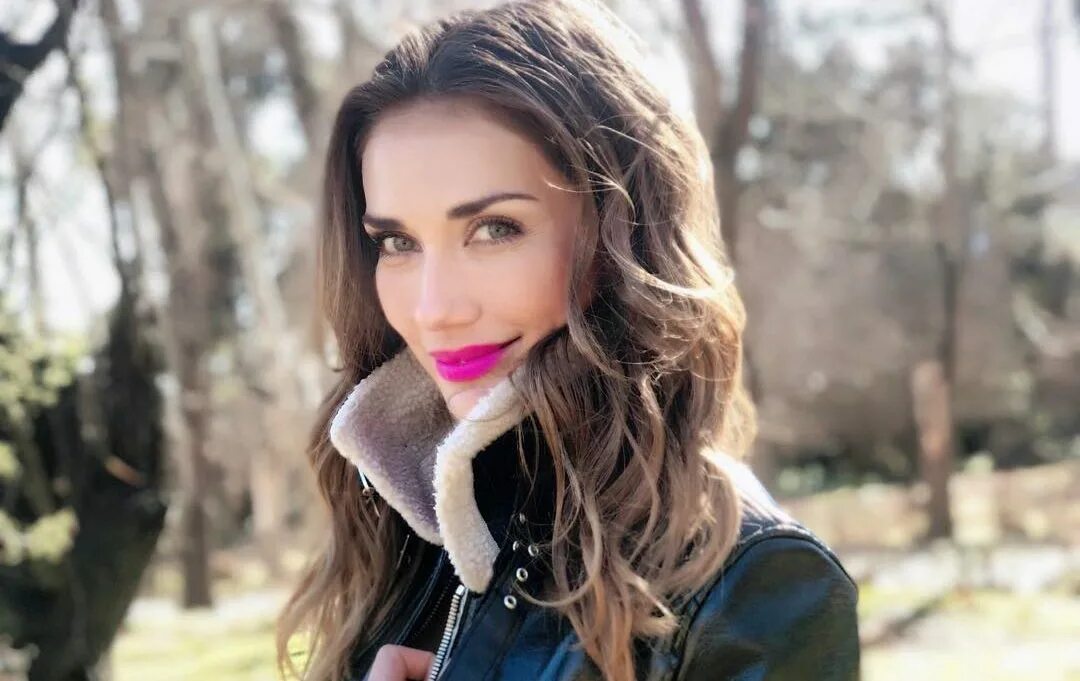 Каролина фото сейчас Volverá a la pantalla chica? Carolina de Moras habría tenido reunión con nueva c
