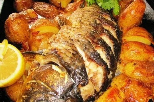 Карп запеченный в духовке фото Карп запеченный в духовке Еда, Кулинария и Рыбное блюдо