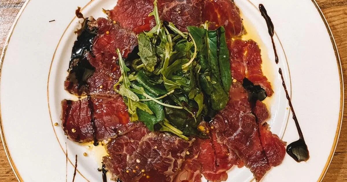 Карпаччо из говядины фото Карпаччо в домашних условиях - вкусный рецепт с пошаговым фото