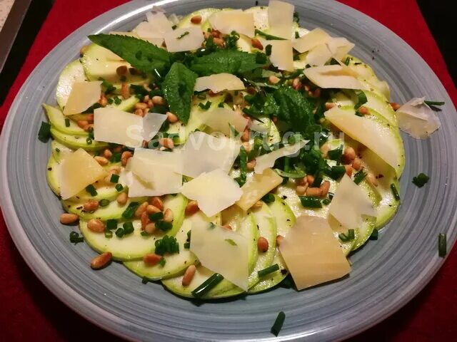 Карпаччо из кабачков рецепт с фото Вкусная закуска! Карпаччо из свежих кабачков и сыра "Пармезан" Sadvokrug Дзен