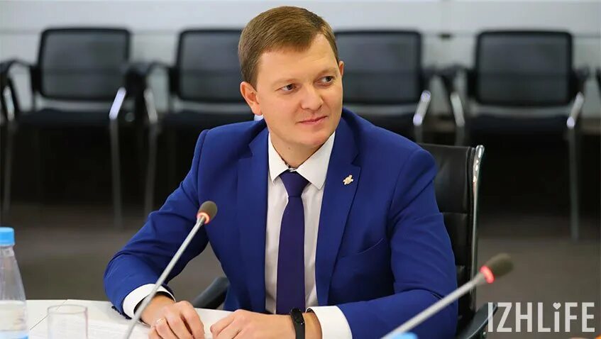 Карпачев сергей александрович ижевск фото Рынок рабочих специальностей в Ижевске: кого нанимают предприятия и можно ли уст