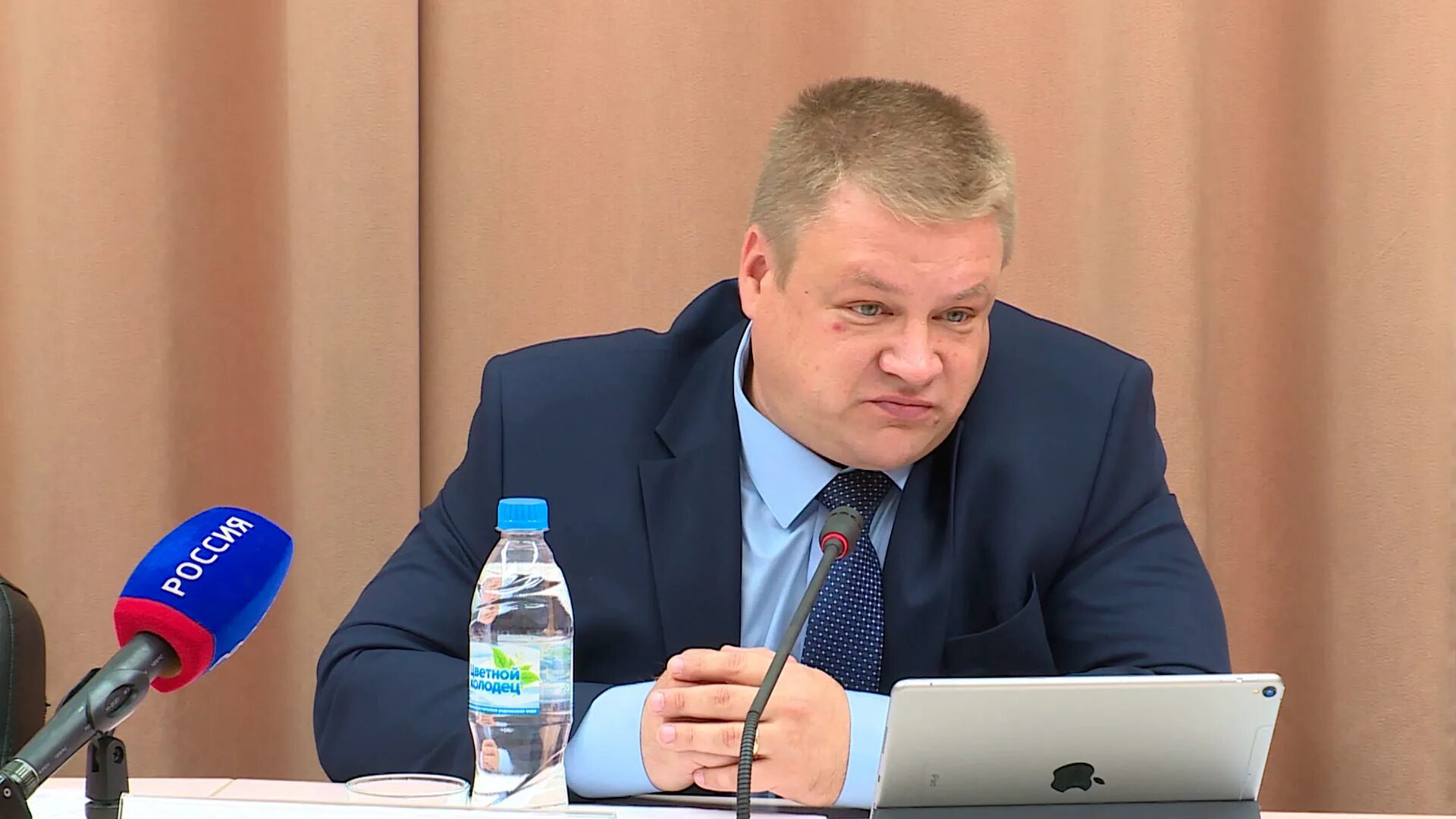 Карпов игорь николаевич калуга теплосеть фото биография Бывший директор "Теплосети" проведет четыре с половиной года в колонии