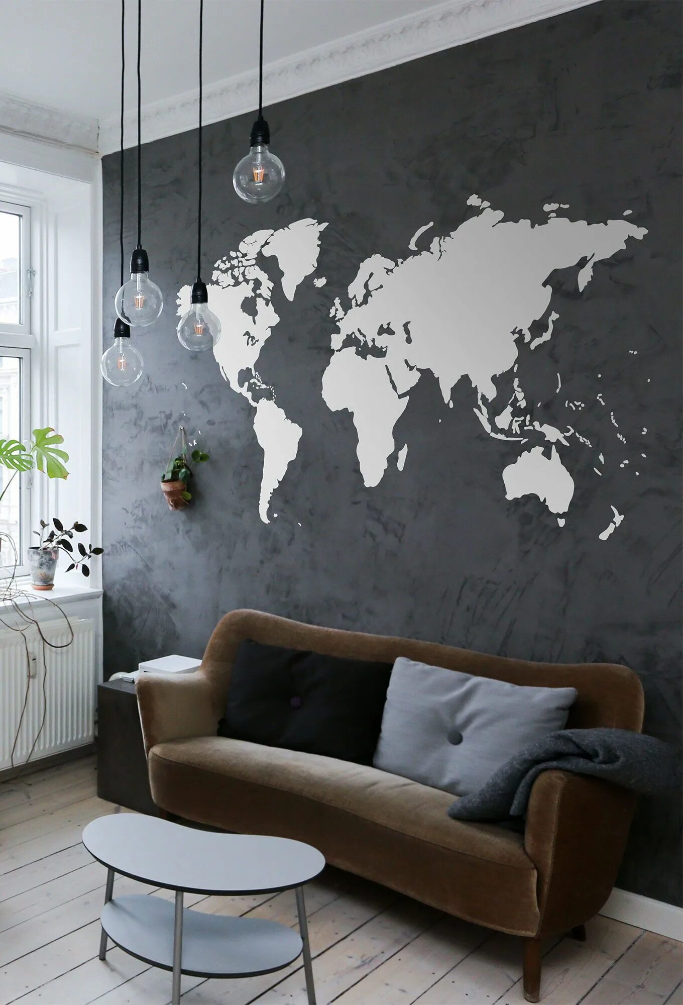 Карта мира на стене в интерьере Wall decor to inspire your future travel adventures! #worldmap #homedecor #moder