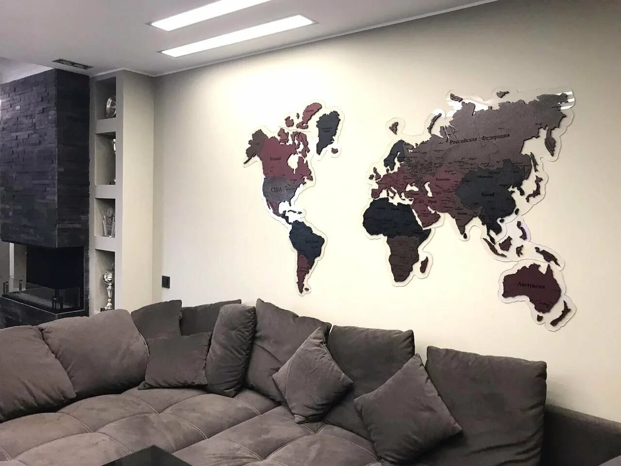 Карта на стене в интерьере Карта на стену фото - DelaDom.ru