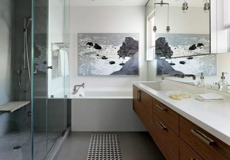 Картина в интерьере ванной дизайн ванной комнаты White master bathroom, Bathroom design, Small bathroom rem