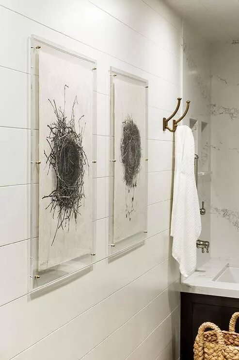 Картина в ванной комнате фото Three Picture Framing Trends 2019 - PASiNGA photographs + design in 2022 Bathroo