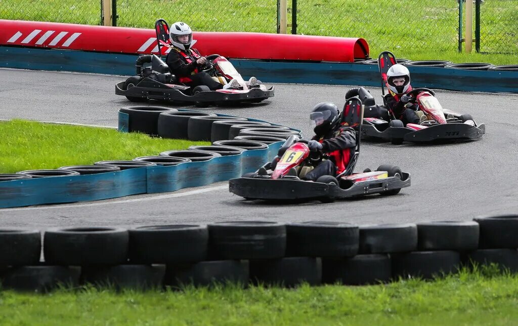 Картинг просп максима горького 2 фото X-ti Karting Pilot, kart racing, Moscow, Shokalskogo Drive, 52 - Yandex Maps