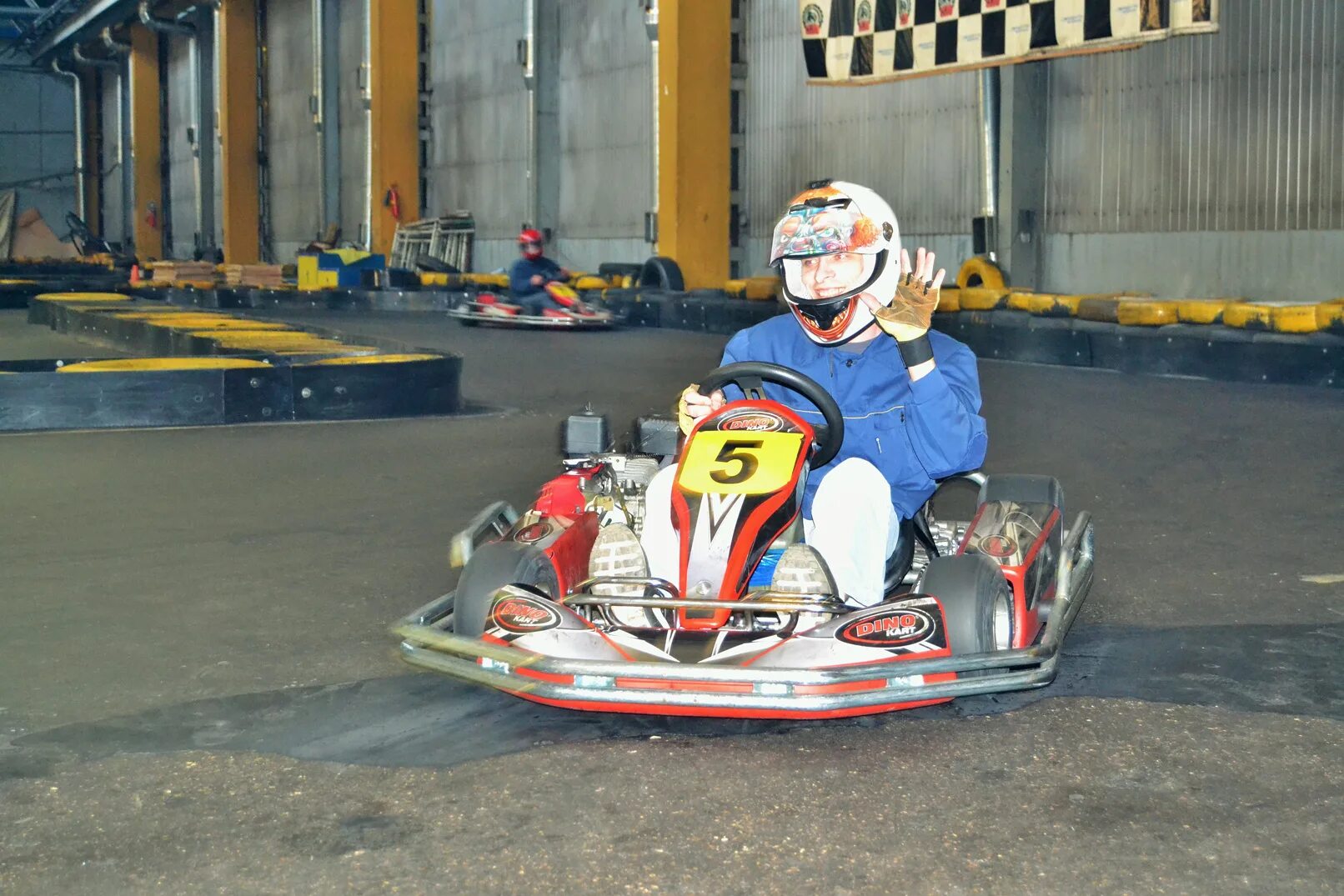 Картинг в чехове венюково цены и фото Базанов Денис - пилот Rotax Max! - 28 Апреля 2015 - Картинг в Саратовской област