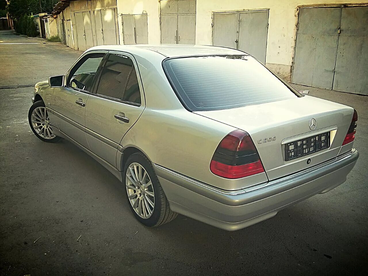 Картинка мерседес сечка таджикистан фото тонировка стекол - Mercedes-Benz C-class (W202), 2 л, 2000 года тюнинг DRIVE2