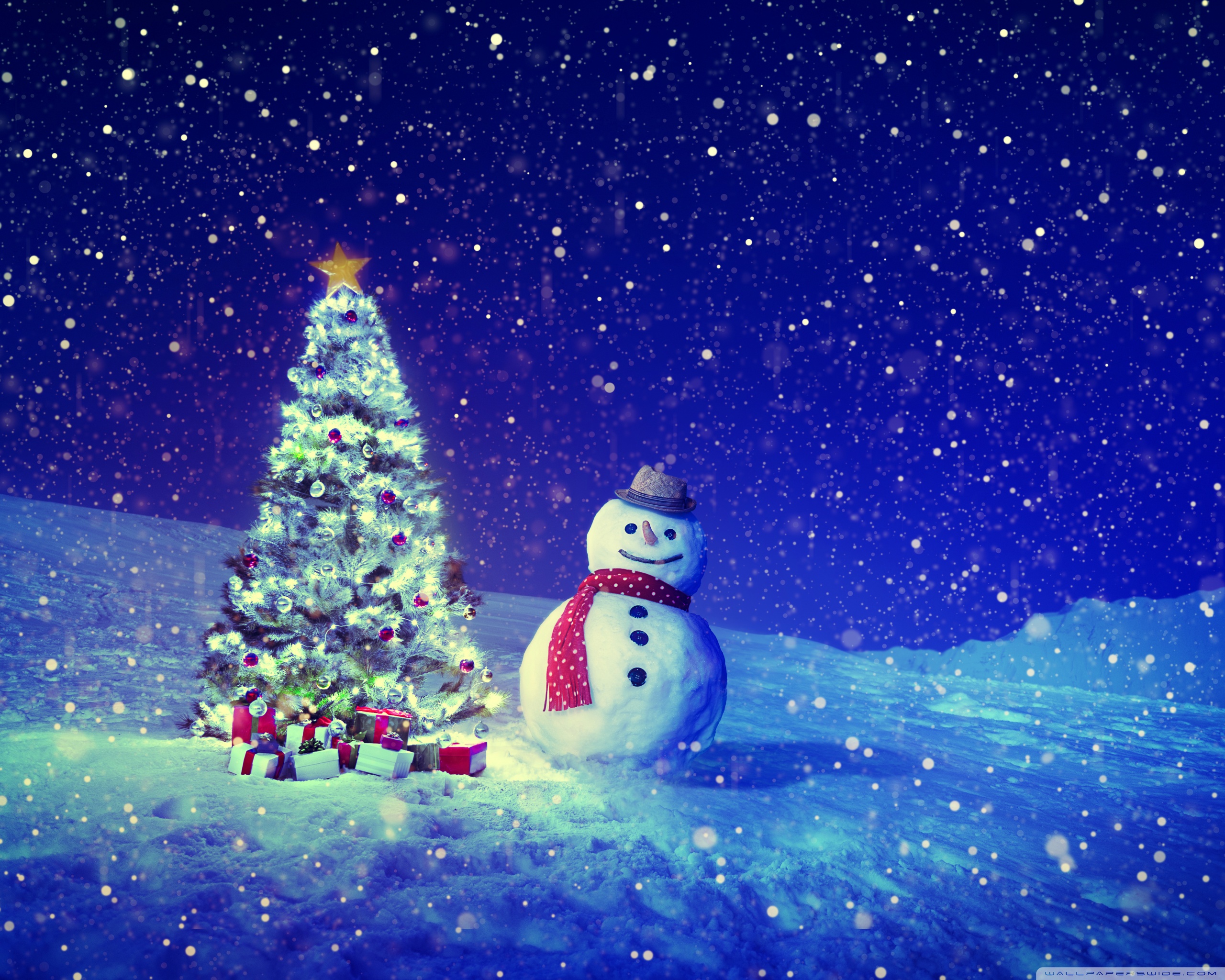 Картинка на рабочий экран новый год Christmas Tree, Snowman, Winter Landscape Ultra HD Desktop Background Wallpaper 