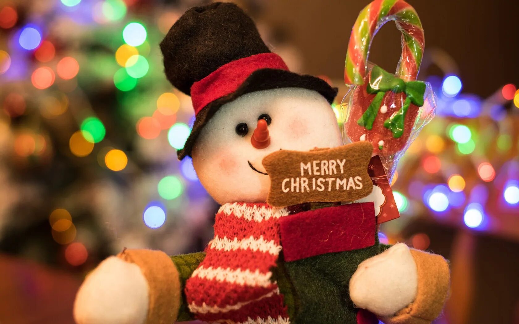 Картинка настроение новый год Download wallpaper lights, lights, background, mood, holiday, gift, toy, new yea