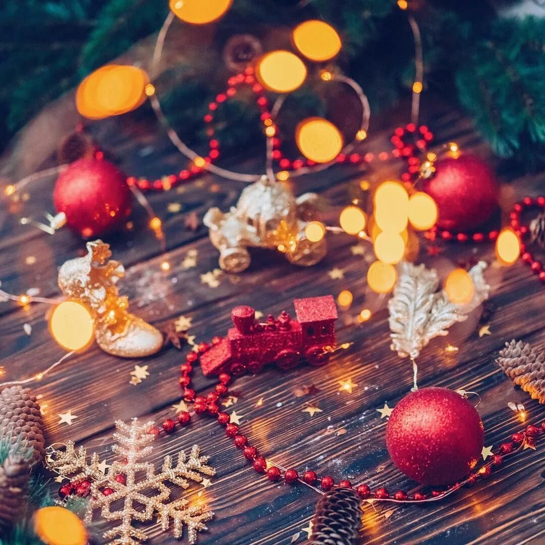 Картинка настроение новый год ❄ ️✨ Новогоднее настроение с ночной метелью в Москве очень радует, конечно ✨ ❄ В 