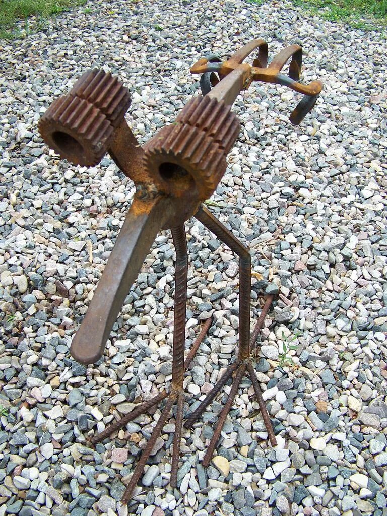 Картинка поделки самоделки 100_0848 Scrap metal art, Metal art projects, Metal art decor