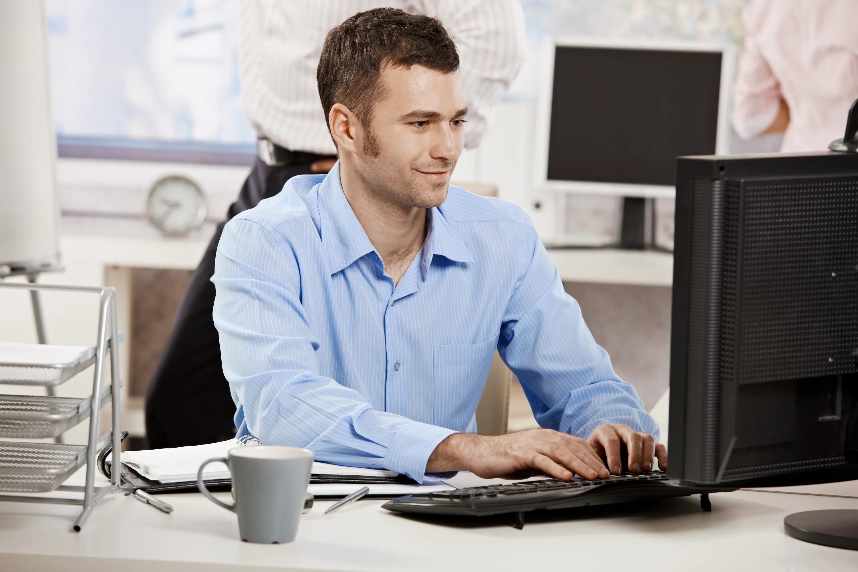 Картинка работника EMS Billing Software AIM System